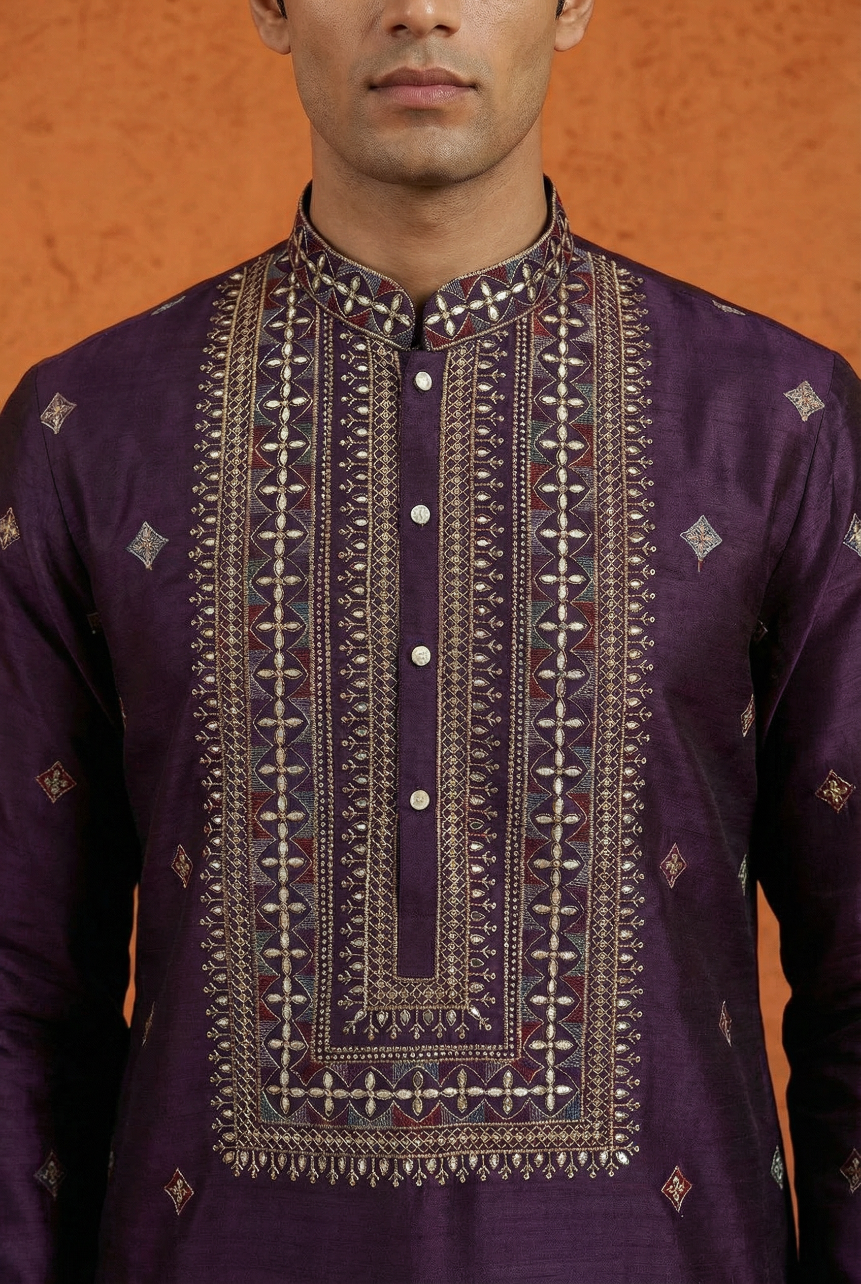 Heritage Box Embroidered Silk Kurta Set