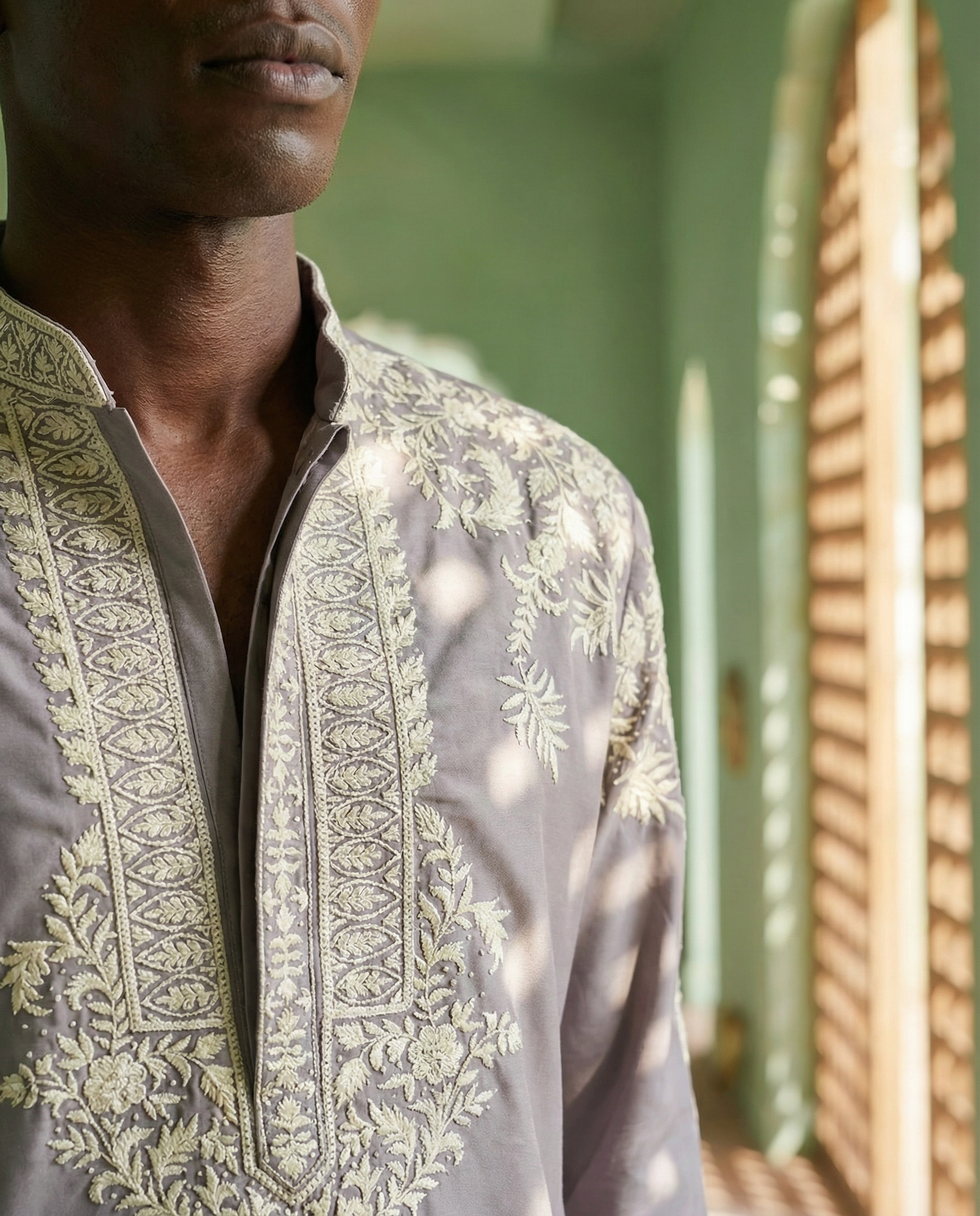 Raahi Embroidered Kurta Set